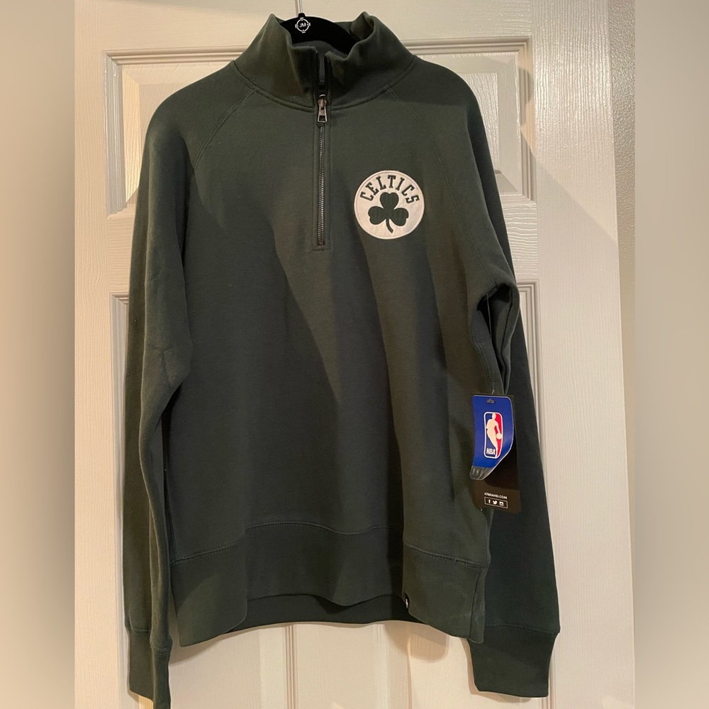 Celtics 47 Brand Pull Over